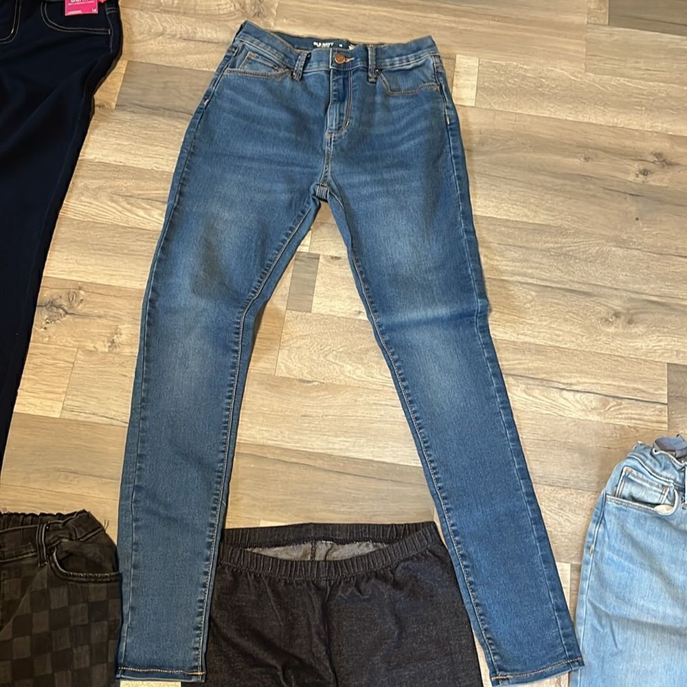 Girls Jean bundle - Picture 7 of 8